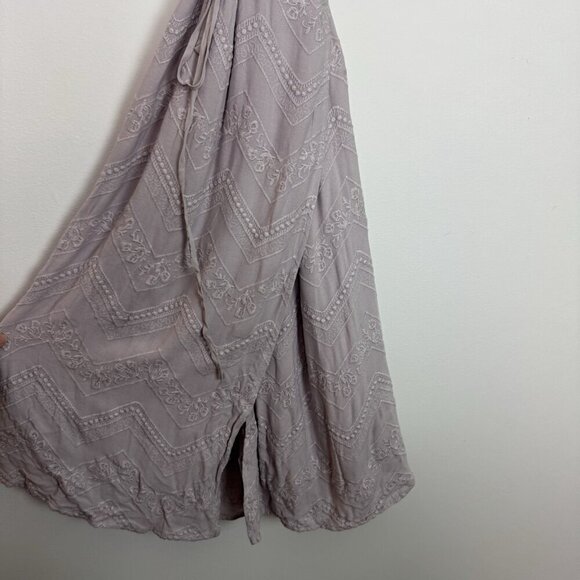 Astr The Label Purple Lavender Embroidered Short Sleeve Wrap Dress Size Small - Picture 4 of 7